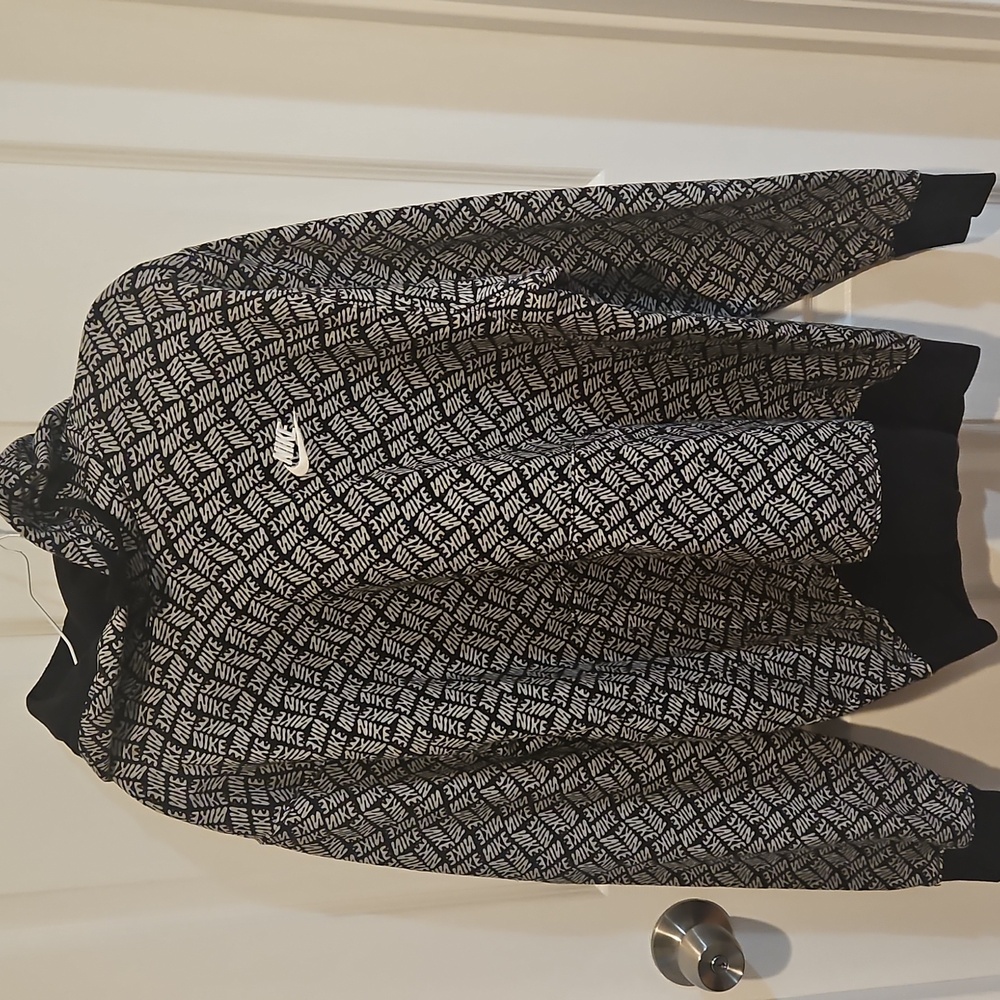 Nike oversized fleece hoodie